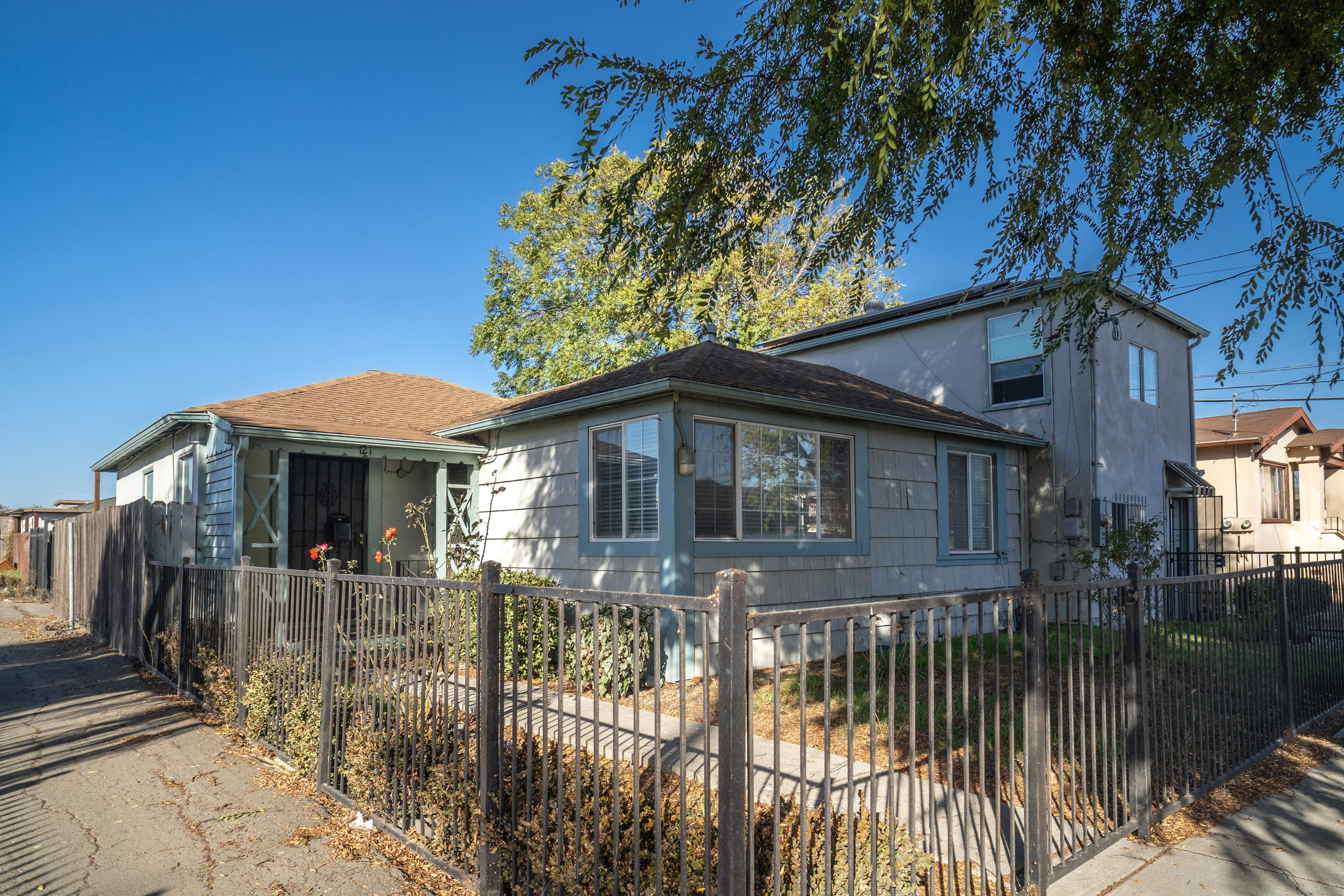 2033721 Lucas Ave RichmondCHATEAUQUE ECLECTIC